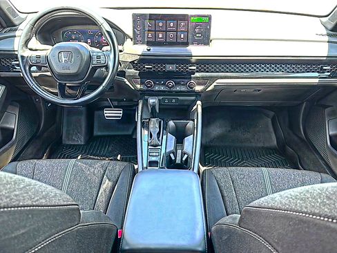 Used 2024 Honda Accord Sport image 21