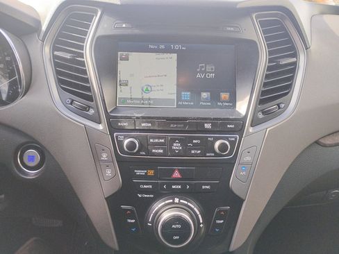 Used 2018 Hyundai Santa Fe Sport image 26