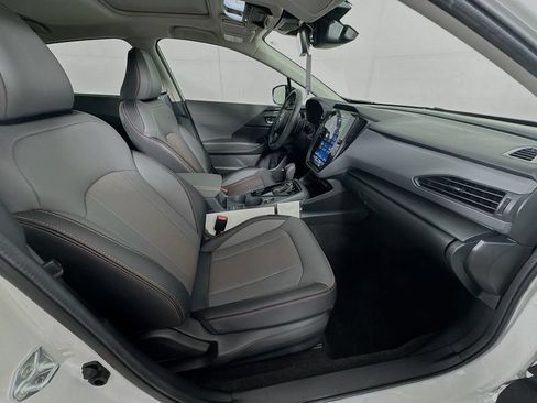 Used 2025 Subaru Crosstrek 2.5i Limited w/ Crosstrek Mirror Package AWD/4WD image 35