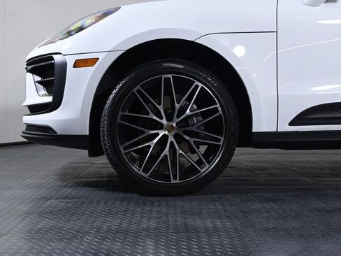 Certified 2026 Porsche Macan AWD/4WD image 27
