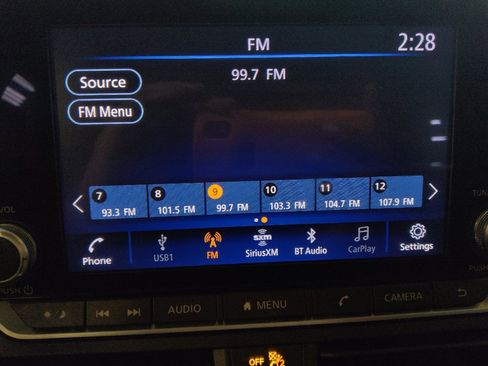 Used 2023 Nissan Altima 2.5 SV FWD image 25
