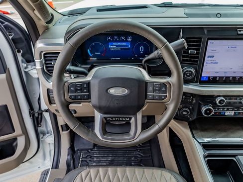 Used 2026 Ford F450 Platinum w/ Platinum Plus Package image 19