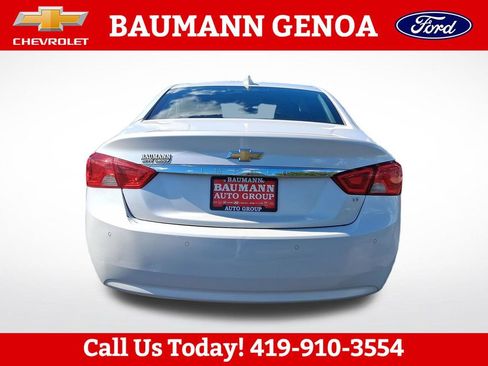Used 2016 Chevrolet Impala LT w/ Convenience Package FWD image 4