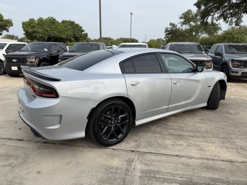 Used 2023 Dodge Charger R/T w/ Plus Group RWD image 6
