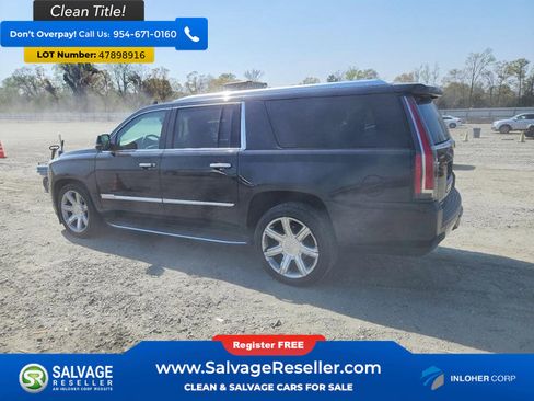 Used 2018 Cadillac Escalade ESV Luxury image 3