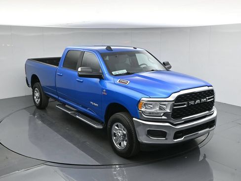 Used 2022 RAM 2500 Big Horn AWD/4WD image 42
