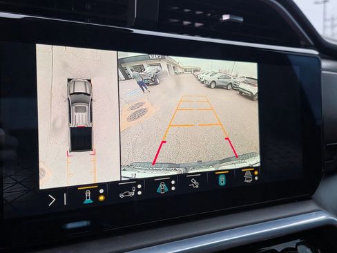 Used 2022 GMC Sierra 1500 Denali Ultimate image 18