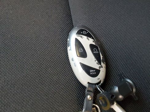 Used 2024 Hyundai Santa Fe SE image 28