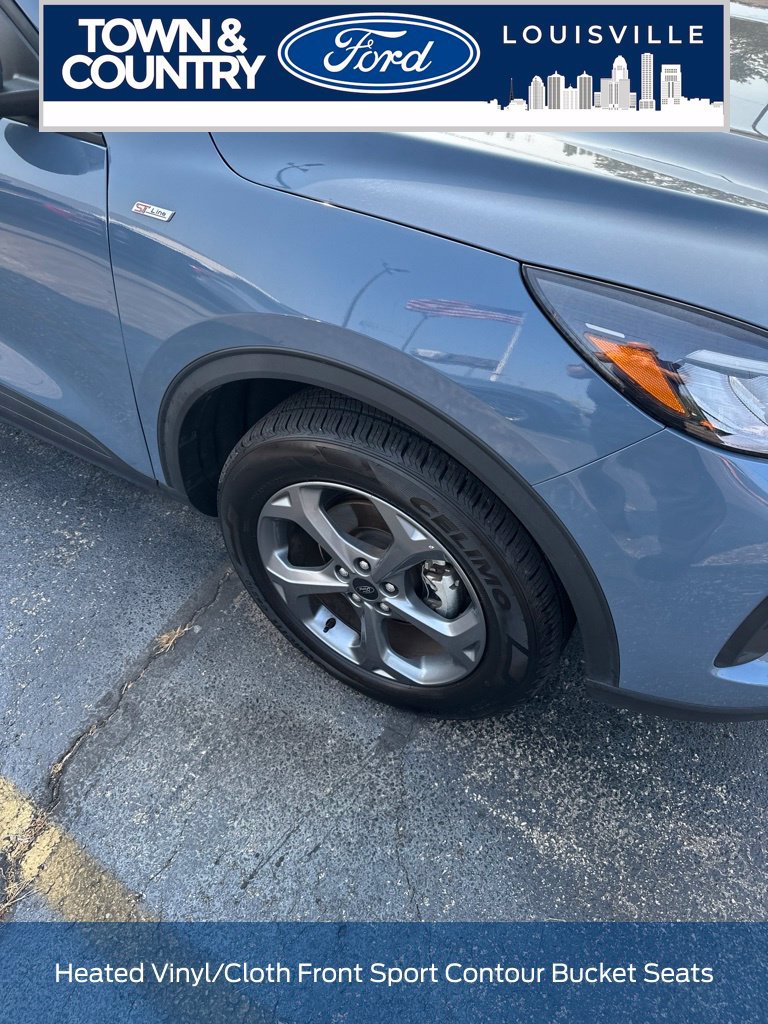 Used 2025 Ford Escape ST-Line Select AWD/4WD image 8