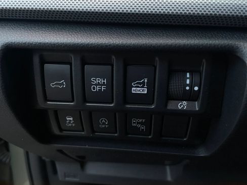 Used 2019 Subaru Forester Limited AWD/4WD image 31