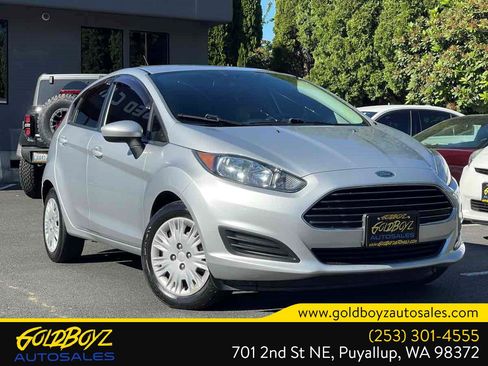 Used 2015 Ford Fiesta S FWD image 1