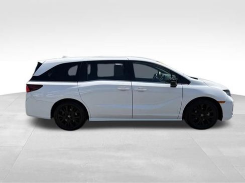 Used 2025 Honda Odyssey Sport-L image 9