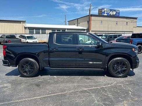 Certified 2024 Chevrolet Silverado 1500 High Country w/ Midnight Edition AWD/4WD image 12