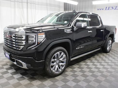 Used 2024 GMC Sierra 1500 Denali AWD/4WD image 9