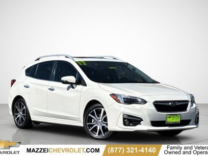 Used 2017 Subaru Impreza 2.0i Limited w/ Moonroof/BSD & Rcta/Eyesight