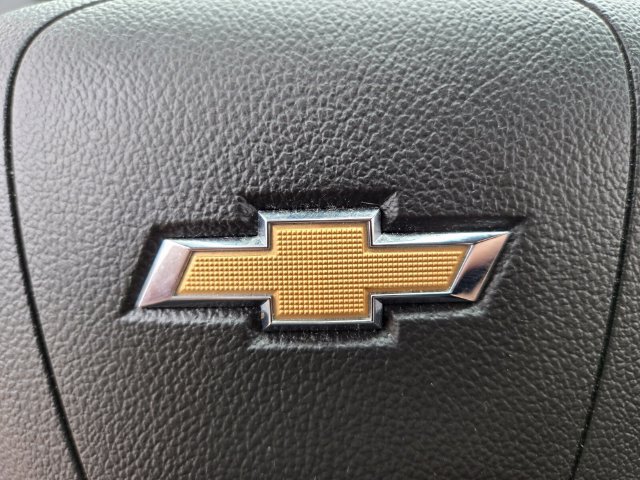 Used 2020 Chevrolet Trax LT w/ Redline Edition FWD image 32