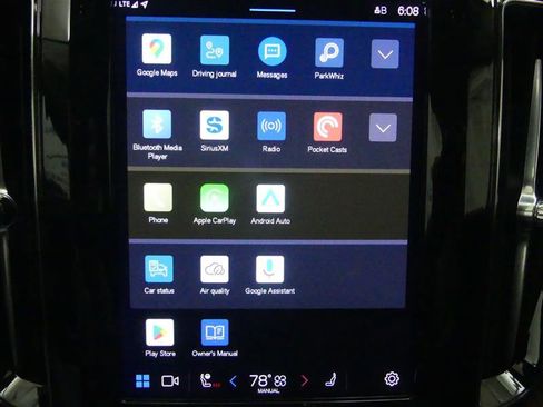 Used 2023 Volvo XC60 B5 Plus w/ Climate Package image 11