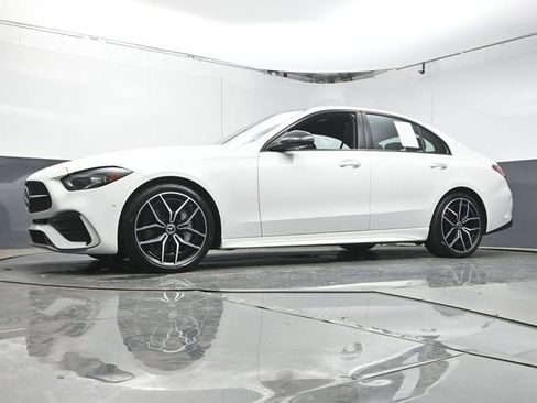 Used 2025 Mercedes-Benz C 300 Sedan image 35