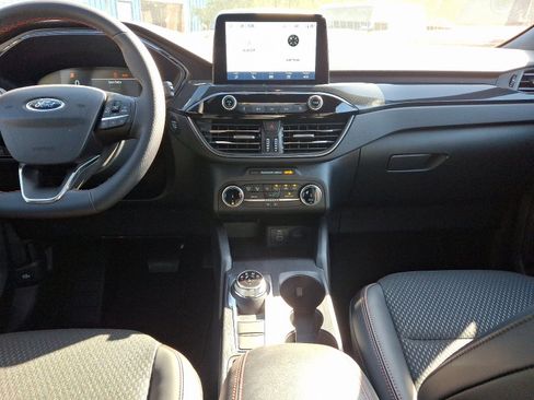 New 2025 Ford Escape ST-Line image 10