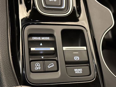 Certified 2025 Honda Pilot EX-L image 29