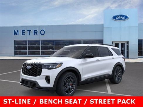 New 2025 Ford Explorer ST-Line w/ ST-Line Street Pack image 2