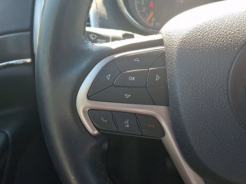 Used 2018 Jeep Grand Cherokee Limited AWD/4WD image 20