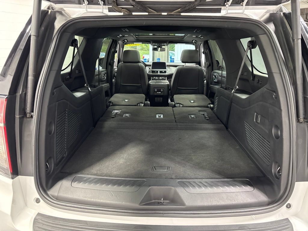 Used 2022 Chevrolet Suburban LT AWD/4WD image 51