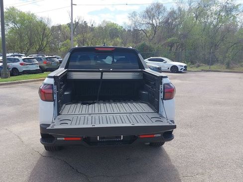 Certified 2025 Hyundai Santa Cruz SEL image 13