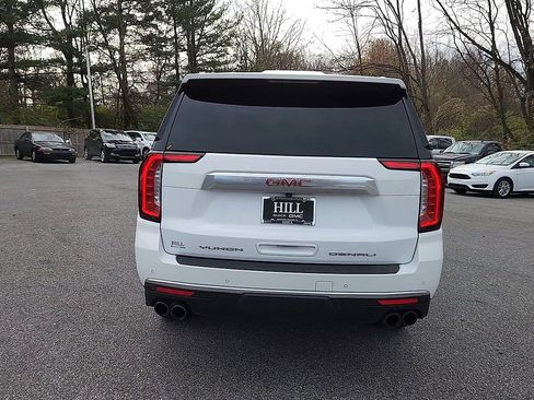 Certified 2022 GMC Yukon XL Denali image 7