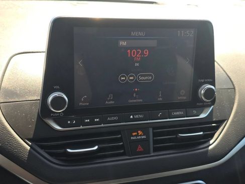 Used 2020 Nissan Altima 2.5 S FWD image 27
