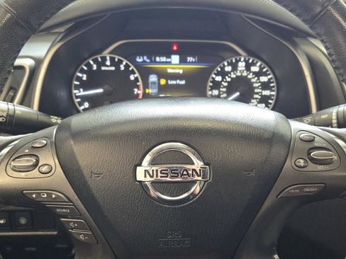 Used 2019 Nissan Murano Platinum w/ Cargo Package image 31