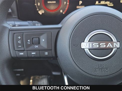 New 2026 Nissan Kicks SV image 25