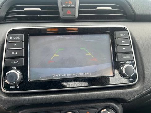 Used 2020 Nissan Versa S FWD image 20