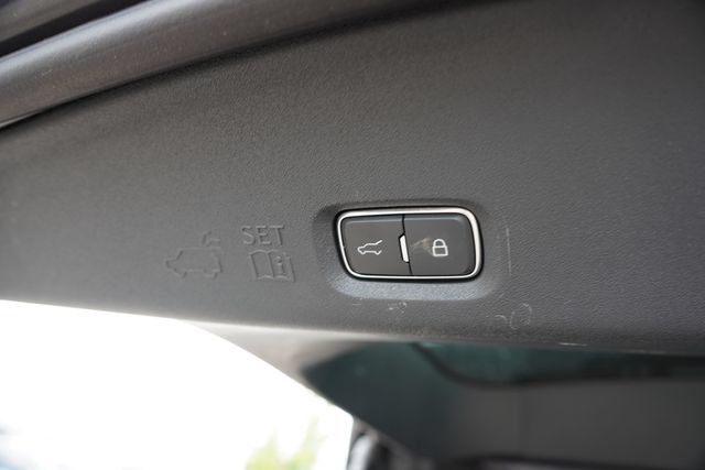 Used 2025 Lincoln Navigator L Reserve AWD/4WD image 26