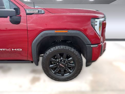 Used 2024 GMC Sierra 2500 AT4 w/ AT4 Premium Plus Package AWD/4WD image 11