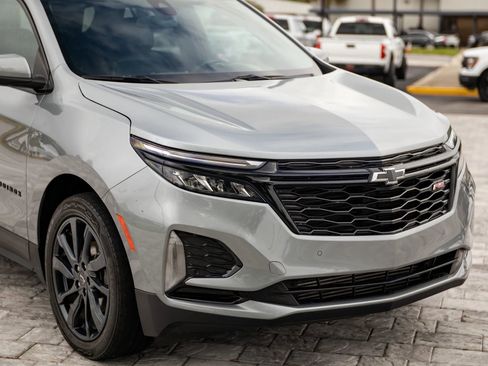 Used 2024 Chevrolet Equinox RS image 4