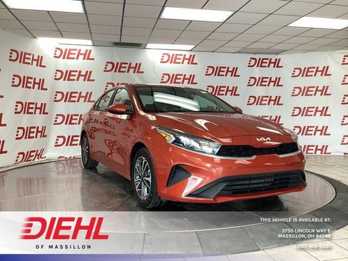 Certified 2023 Kia Forte LXS FWD image 1