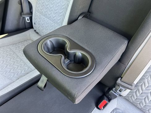 Used 2023 Chevrolet Equinox LS w/ LS Convenience Package image 18