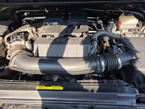 Used 2022 Nissan Frontier SV RWD image 26