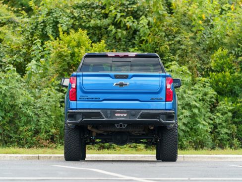 Used 2024 Chevrolet Silverado 1500 ZR2 w/ Technology Package AWD/4WD image 48