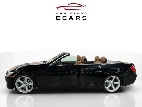 Used 2013 BMW 335i Convertible image 9