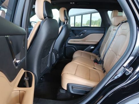 Used 2020 Lincoln Corsair Reserve AWD/4WD image 30
