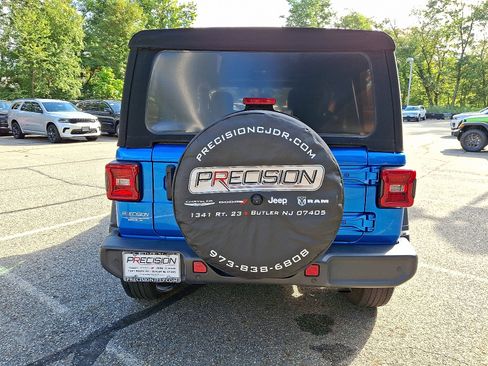 Certified 2021 Jeep Wrangler Unlimited Sport image 6