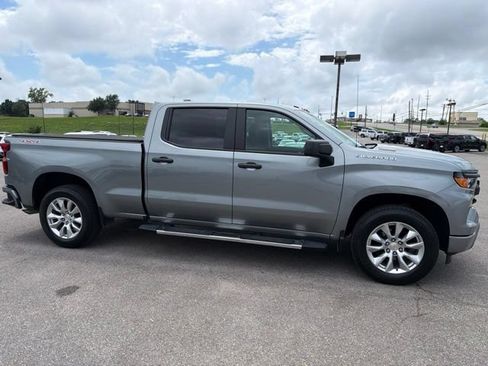 Used 2026 Chevrolet Silverado 1500 Custom AWD/4WD image 12