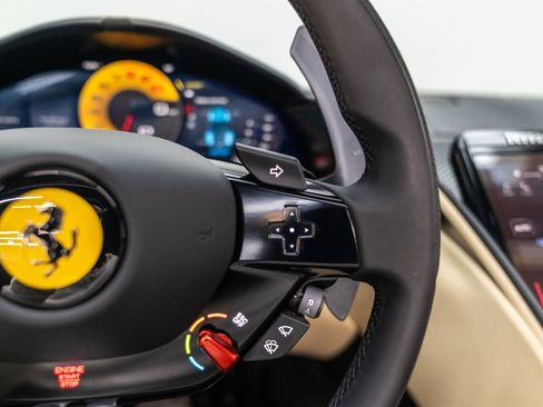 Used 2025 Ferrari Roma Spider image 98