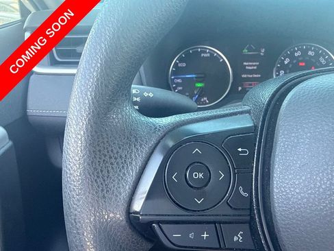 Used 2020 Toyota RAV4 LE w/ Carpet Mat Package AWD/4WD image 26