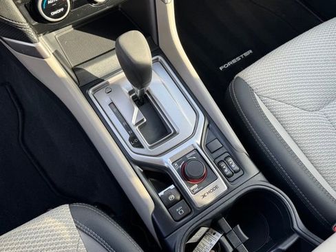 Used 2019 Subaru Forester Premium image 26