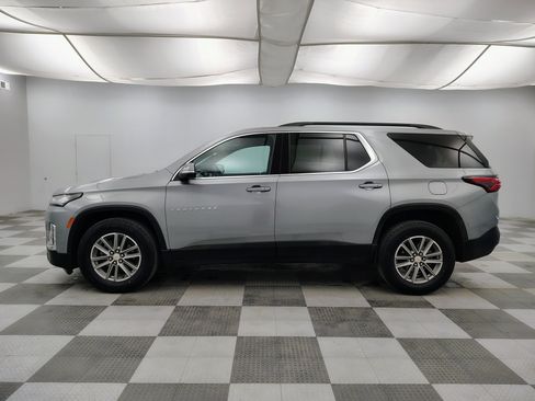 Used 2023 Chevrolet Traverse LT AWD/4WD image 7