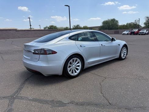 Used 2018 Tesla Model S P100D AWD/4WD image 5