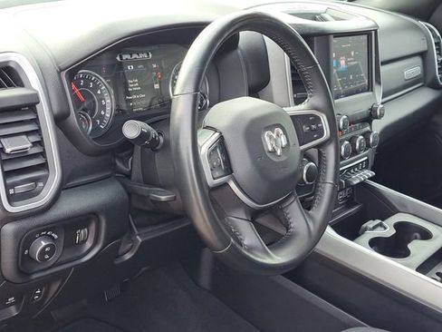 Used 2022 RAM 1500 Big Horn AWD/4WD image 9